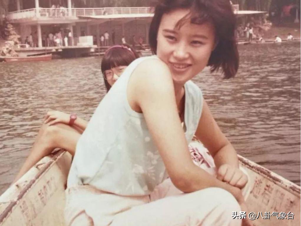 邬君梅近照风情万种,邬君梅坦言当过小三