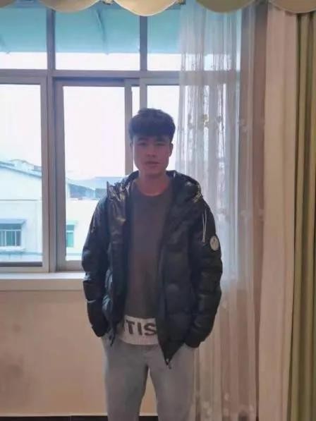 神缘!四川8位大学生全员保研,4年前还考入同一所大学!