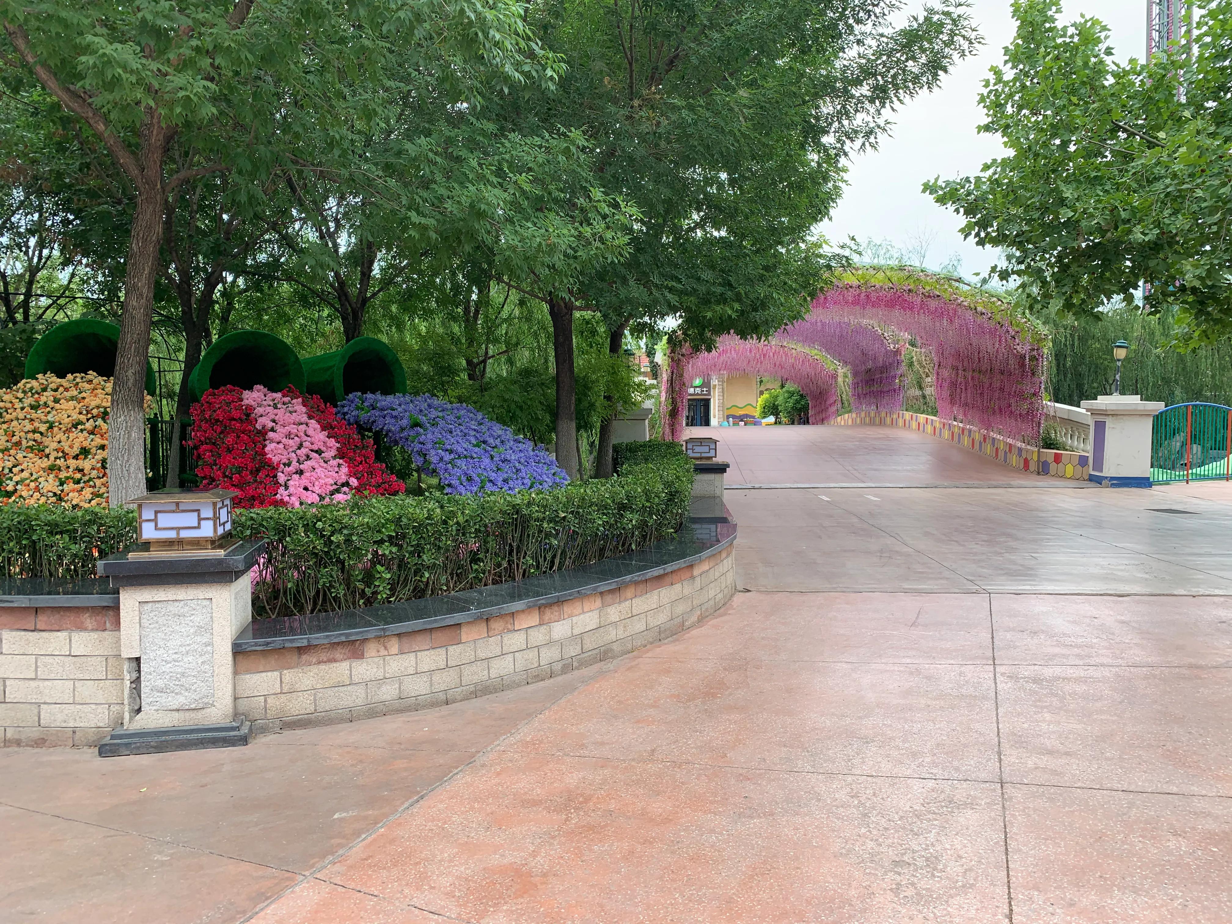 澶╂触鏂圭壒濉炲鎯婇瓊瑙嗛,澶╂触鏂圭壒浜插瓙鏃呮父鏀荤暐