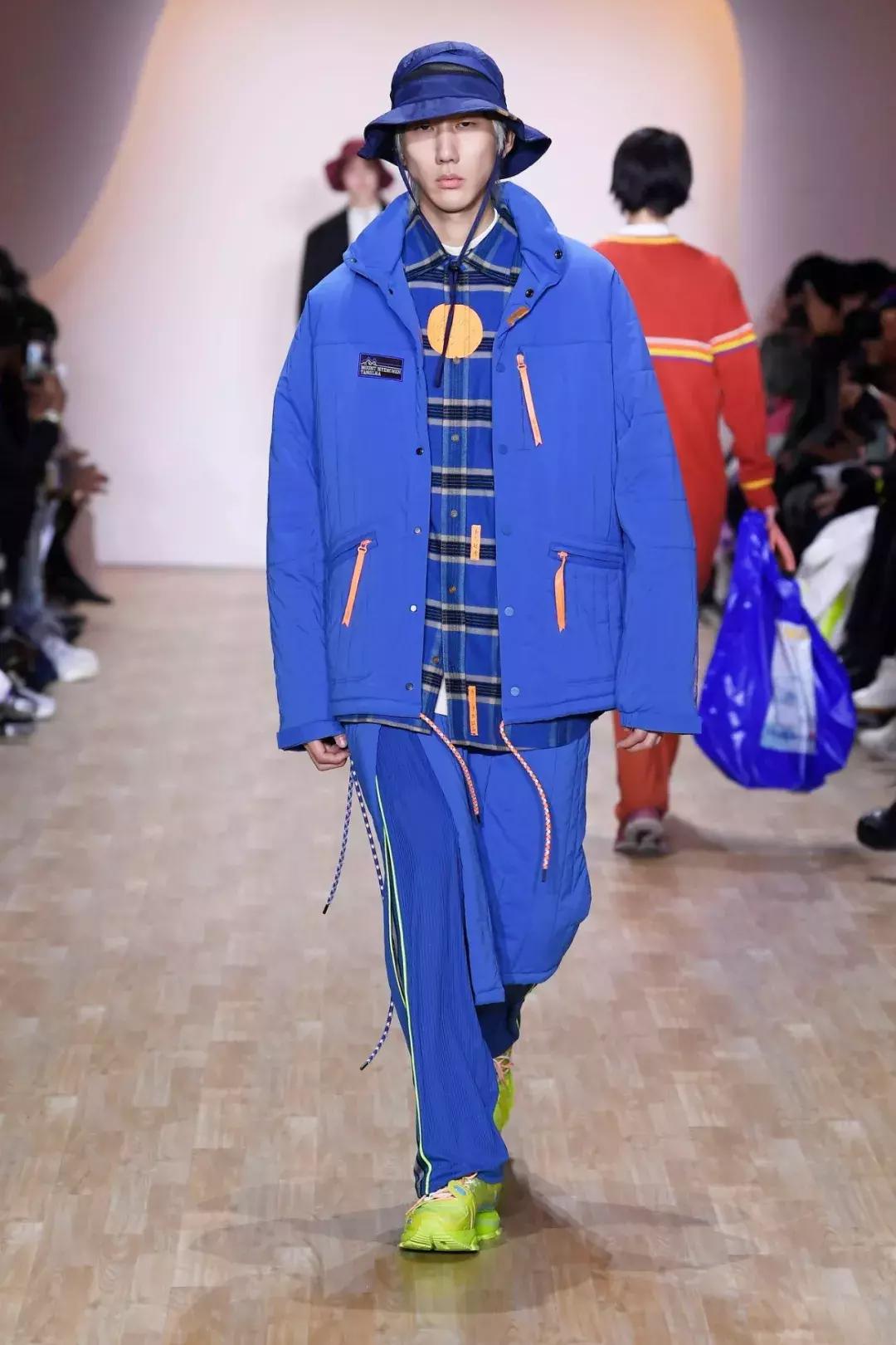 李宁2020纽约时装,李宁2019纽约时装周鞋