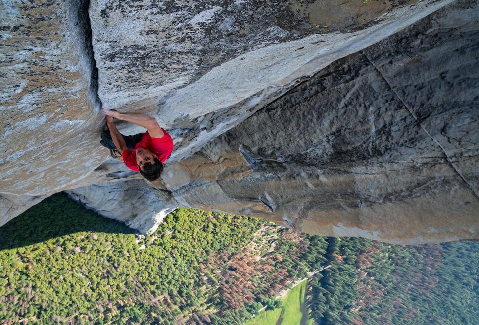 徒手攀岩好看吗,徒手攀岩的魅力有多强