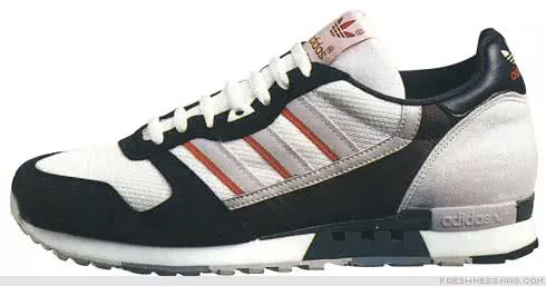 adidas明年发售yeezy,adidas来年再战