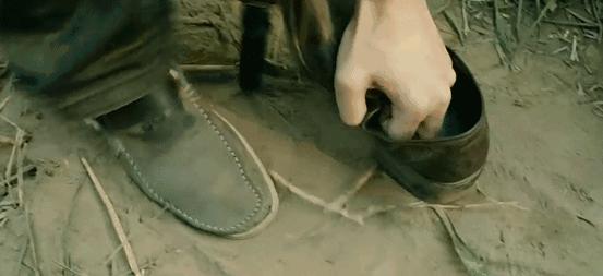 边境风云毒贩与人交易,边境风云体现了毒贩生性残暴