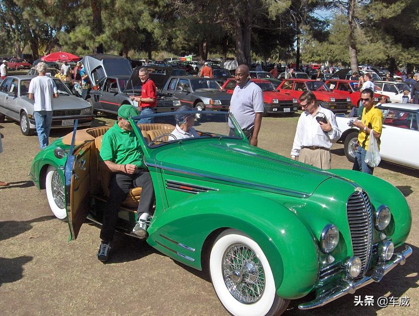 向下开的车门,向上开启的车门