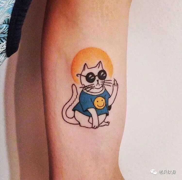 纹身为什么掉痂以后变成蓝色了,怎么样才能把纹身打褪色