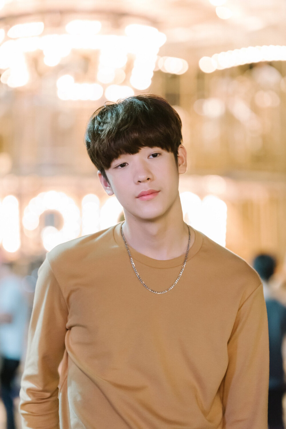 他泰韩系少年:关大爷洪34典型代表包包酷爱韩风穿搭