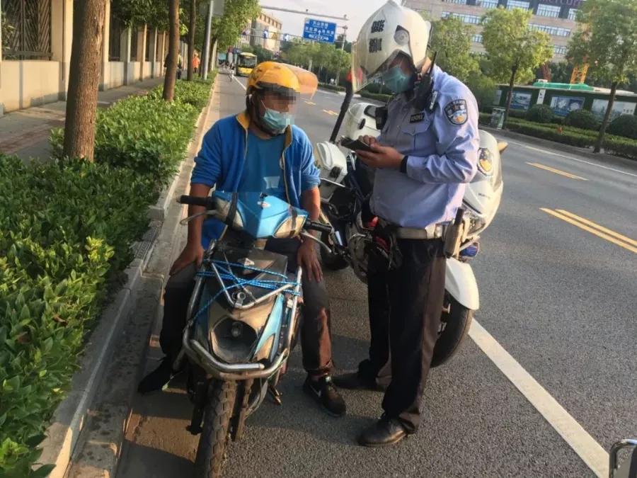 上海多名外卖骑手如何行政处罚,解决外卖骑手交通违法的措施