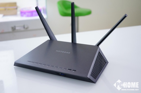 r7000路由器拆解视频,网件r7000路由器拆解