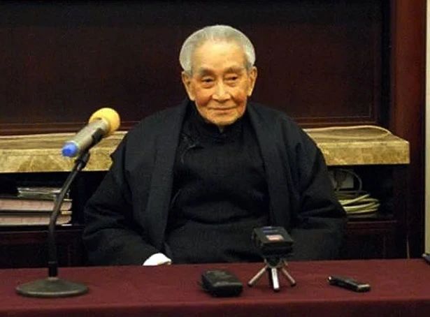 南怀瑾怎么对待诋毁自己的人,南怀瑾谈欺负你的人