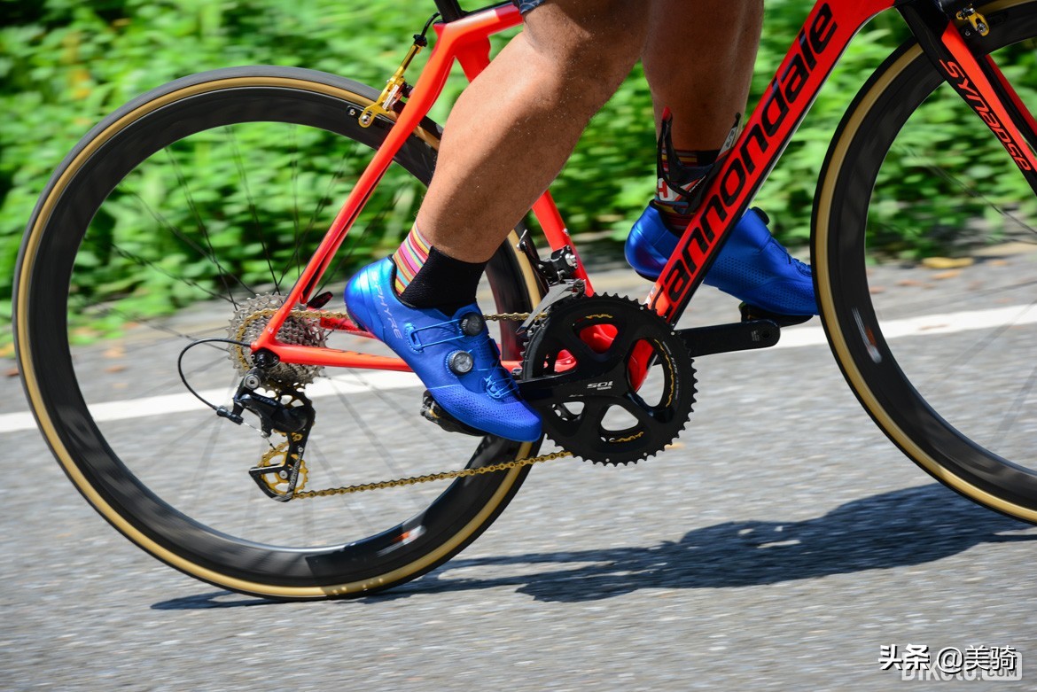 禧玛诺rc902顶级锁鞋,禧玛诺rc100锁鞋评测