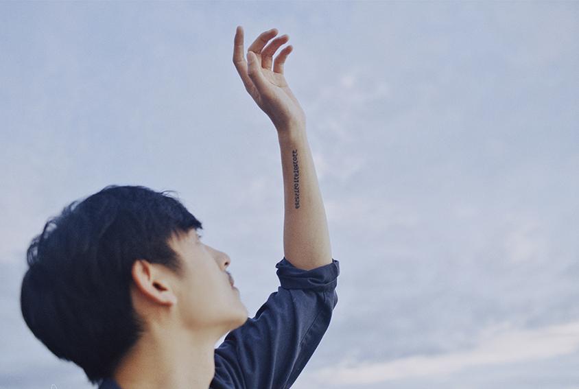 每一个幸福的瞬间想起的都是你,所有的幸福都因为有你