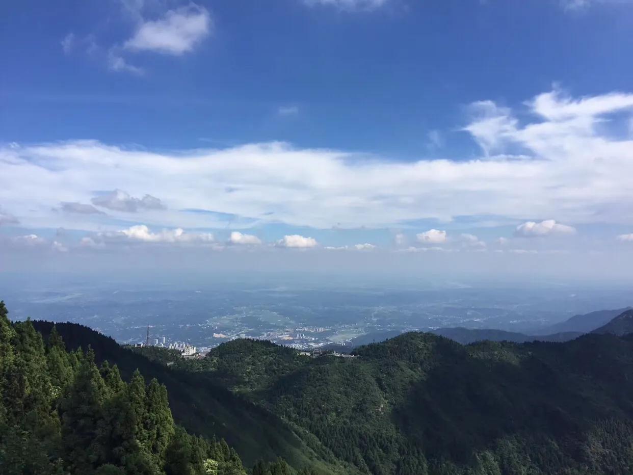 湖南衡山很美，但为什么我去了一次就再也不想去了呢？