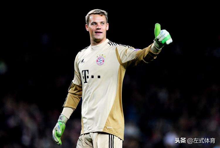 布冯入选历史第二阵容,意大利现役传奇门将布冯