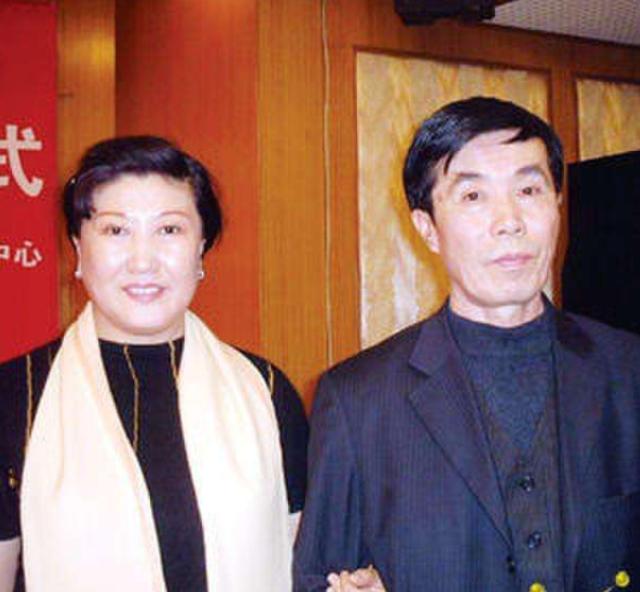 高秀敏和张艳茹哪个漂亮,高秀敏与王红梅是什么关系