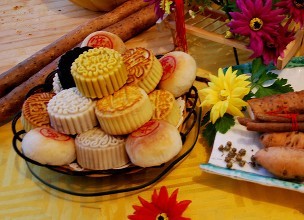 背诵古诗中秋节诗句,中秋为主题中华经典古诗词