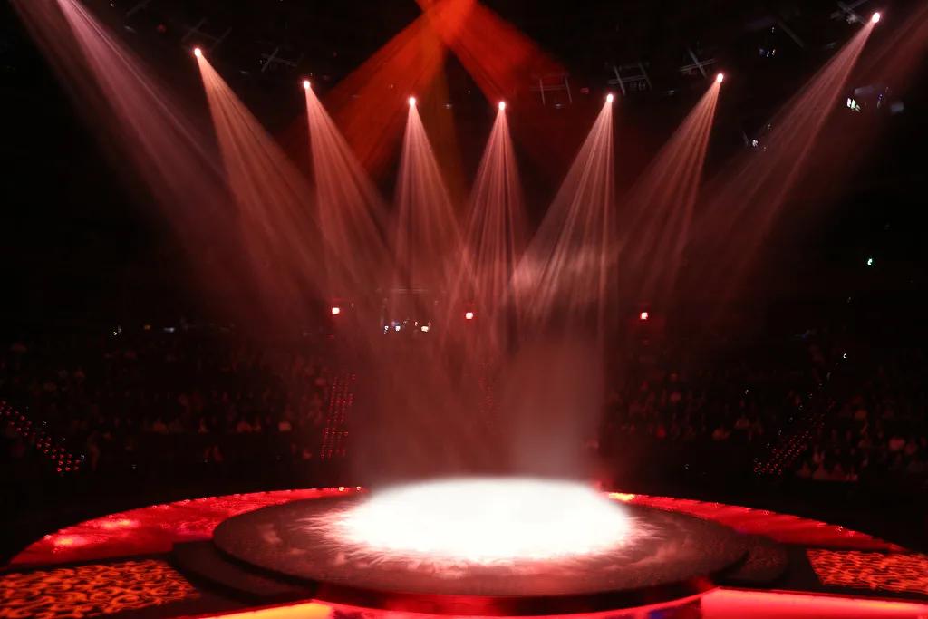 明星月薪10万,明星片酬8000万实际到手