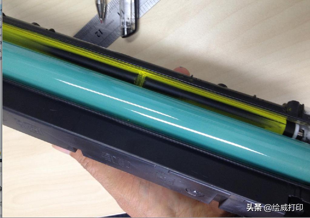 打印机硒鼓和粉盒有什么区别呢,打印不清楚是硒鼓问题还是粉盒