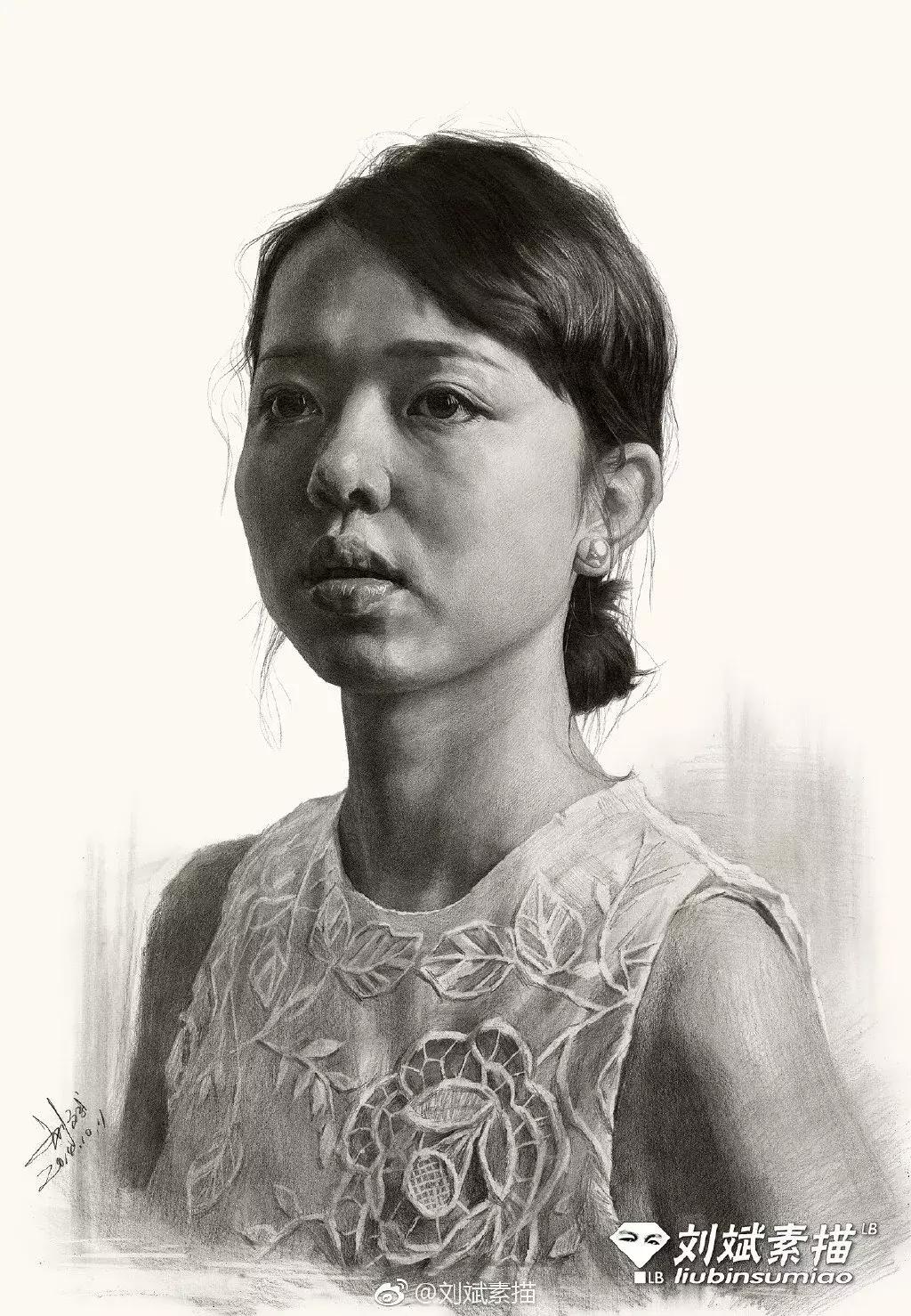 同一支炭笔，为啥人家可以吃透素描结构和质感，看完这一波你也行