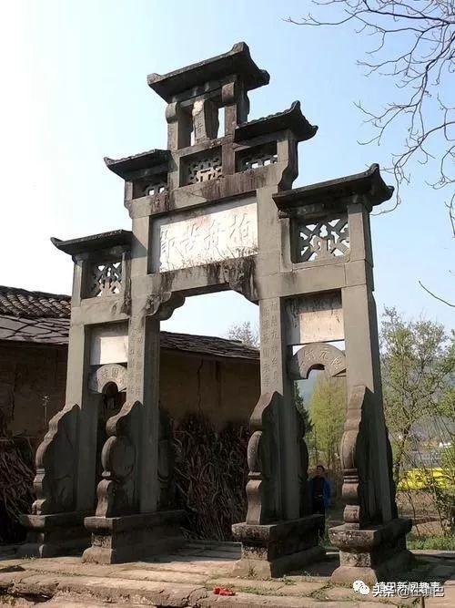 镇巴最美四月天——碾子