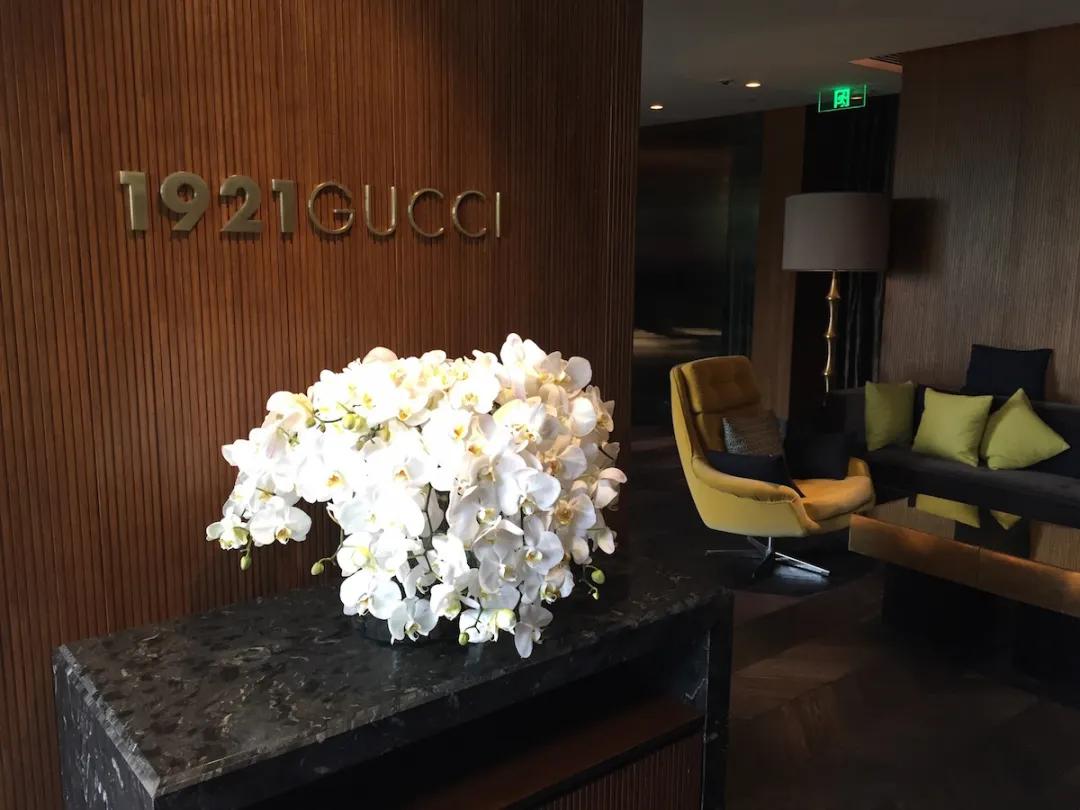 把那个LV包子给我来两个！