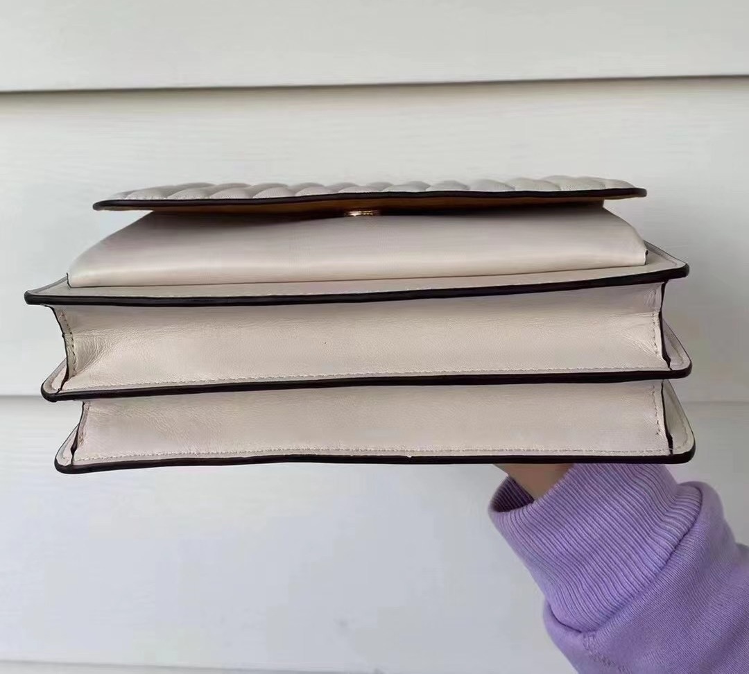 coach奥莱包值得买吗,coach奥莱款和专柜款哪个值得购买