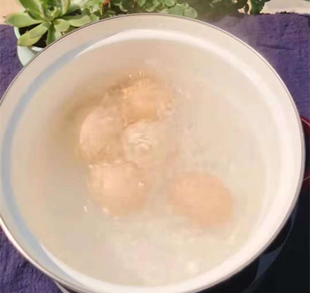 茶叶蛋放啤酒的做法,往鸡蛋里加可乐