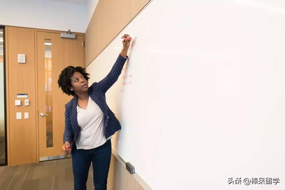 知乎高赞回答:有什么相见恨晚的学英语方法?