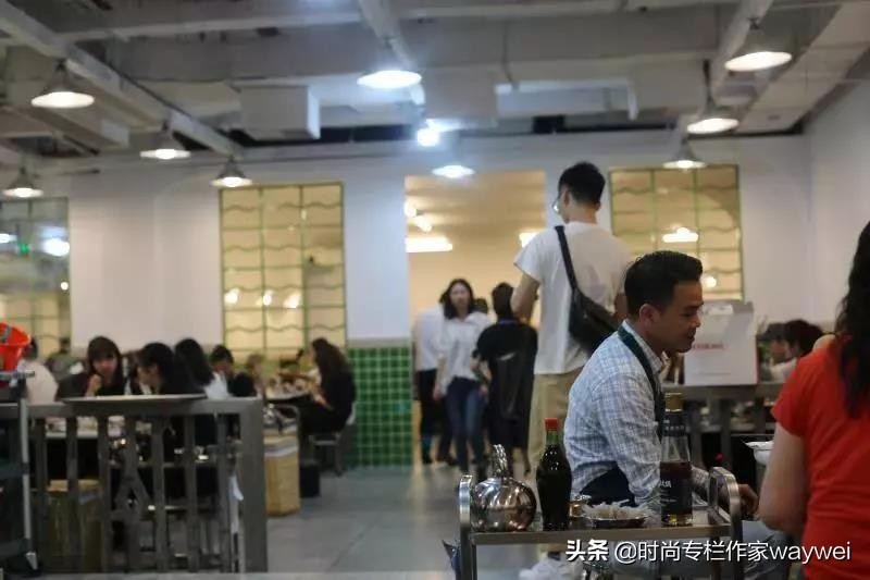 寒风飒飒，人类无法阻止火锅的蔓延势头了……