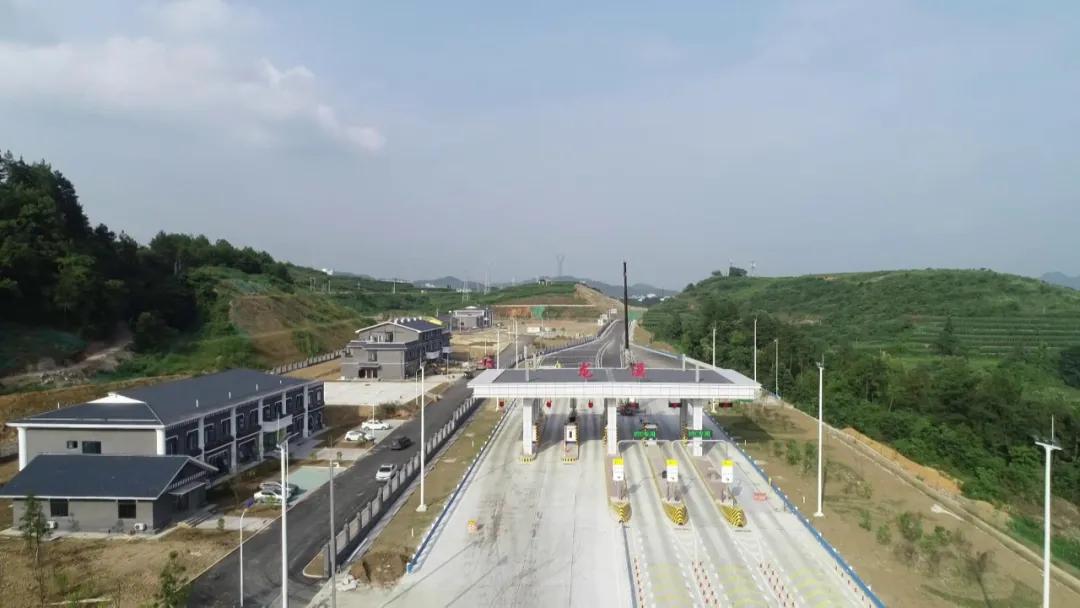 余庆龙溪高速路线,沿着高速看湖南沅陵