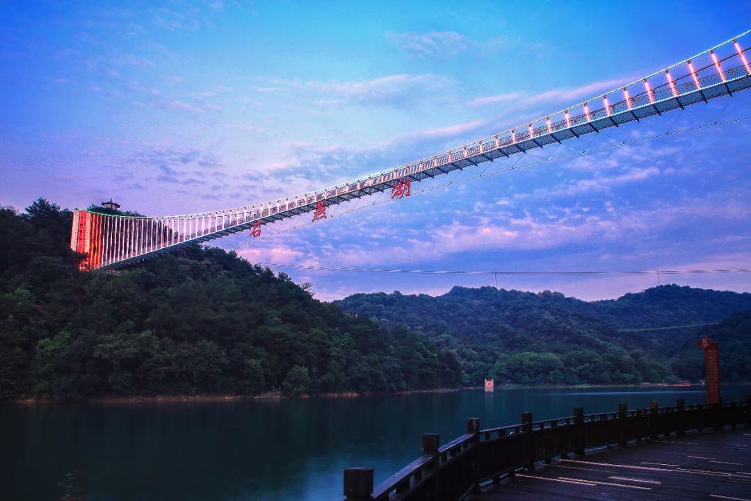 126天环游世界纪实,两位夫妻环游世界400多天