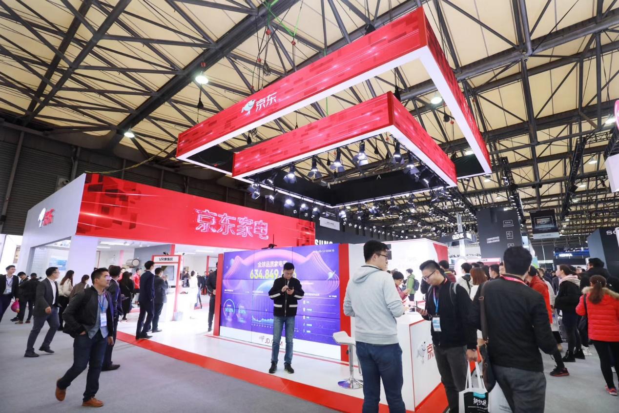 长虹激光电视实测,长虹激光电视120寸效果如何