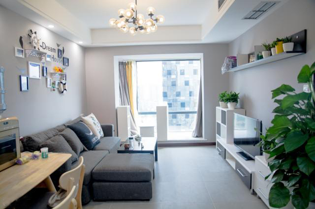 科研海归在摩玛城买了一室一厅，这样改造，小家变大家