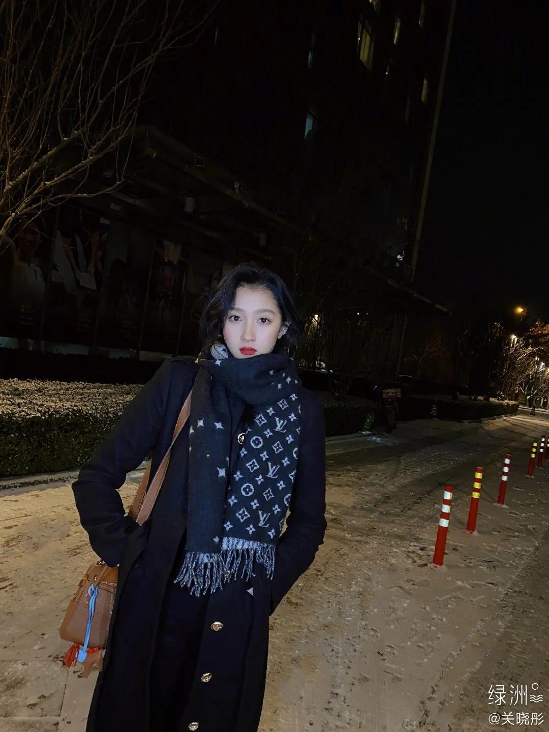 如何判断自己的骨架子的大小,大骨架穿衣好看还是小骨架好看