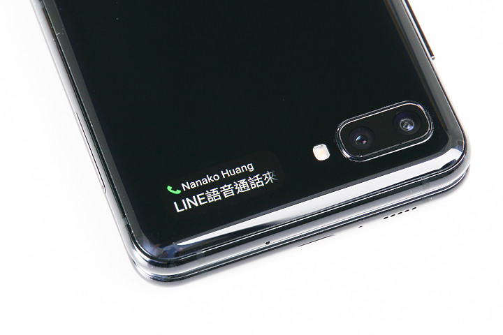 三星GalaxyZFlip评测：吸引目光的不止折叠