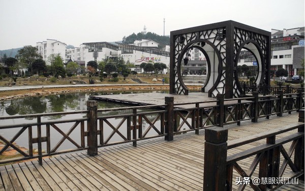 万人泡温泉吉尼斯纪录,宜春温汤泡脚的地方