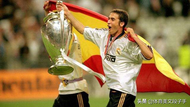 天下足球文字解说,天下足球荷兰无冕之王