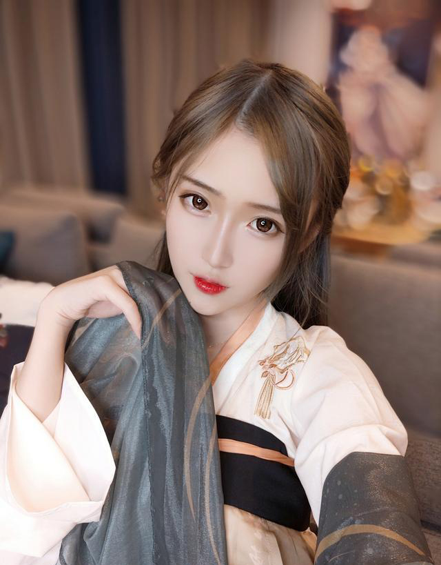 腐团儿cos照美冥直播回放,甄姬游园惊梦cos假发教程