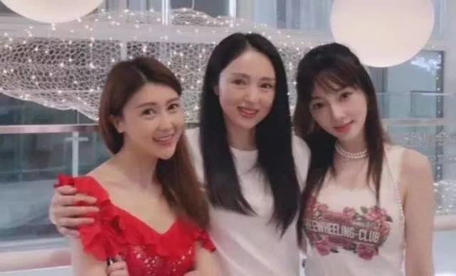 甘薇李小璐董璇,曝董璇李小璐甘薇聚会