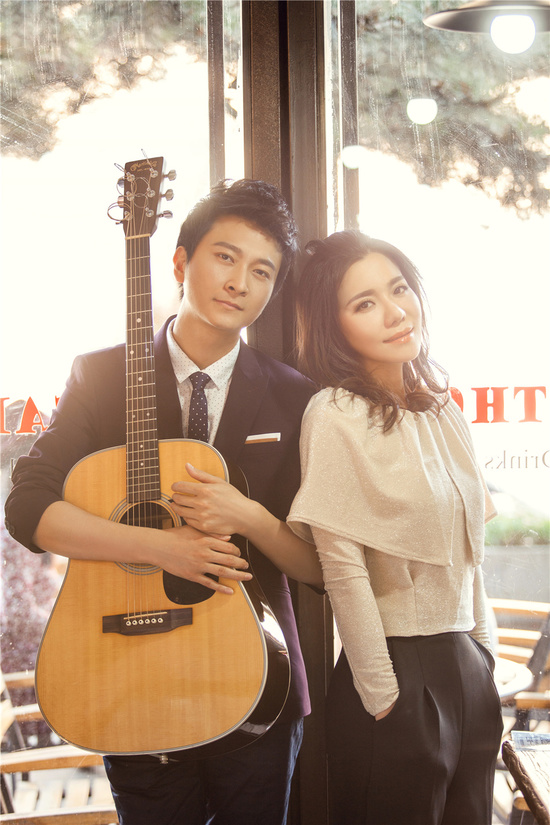 抖音神曲《你笑起来真好看》，背后不为人知的催泪故事