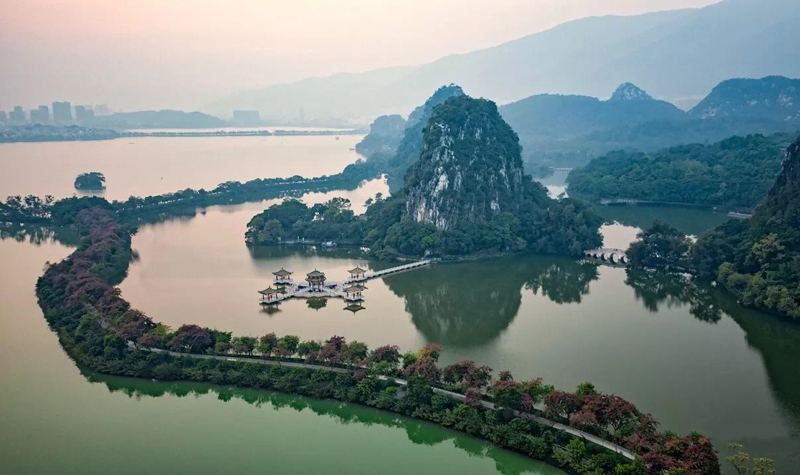 广东四会奇石河生态温泉景区,广东肇庆七星岩景区旅游攻略