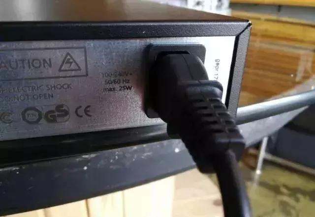 用无线话筒能连接手机吗,使用无线麦克风