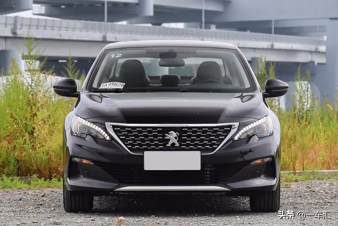 标致408与朗逸哪个更值得购买,标致4082019款离地间隙