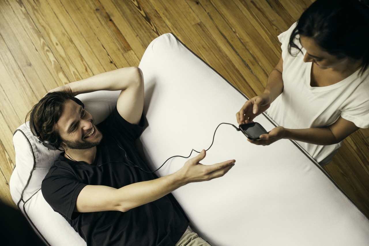 如果发现丈夫和人搞暧昧怎么办,丈夫不良习惯