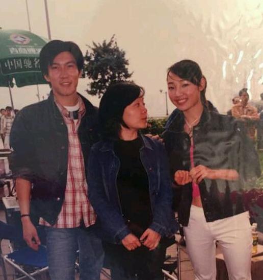 白百何被骂4年她到底冤不冤,一指禅的丑闻