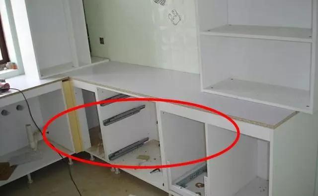 橱柜定制行业水深,定制一套厨房橱柜大概需要多少钱