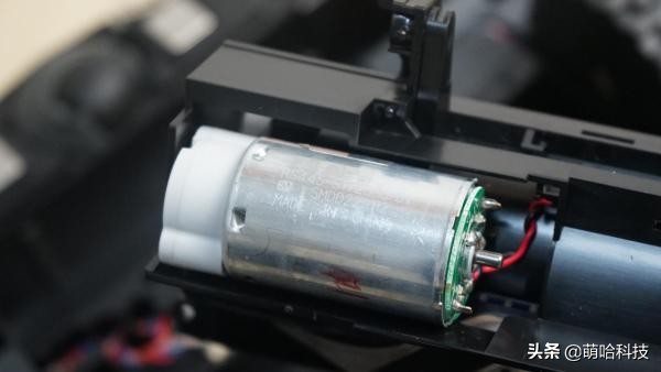 石头roborock扫地机器人t6,石头扫地机器人t6和p50哪个好