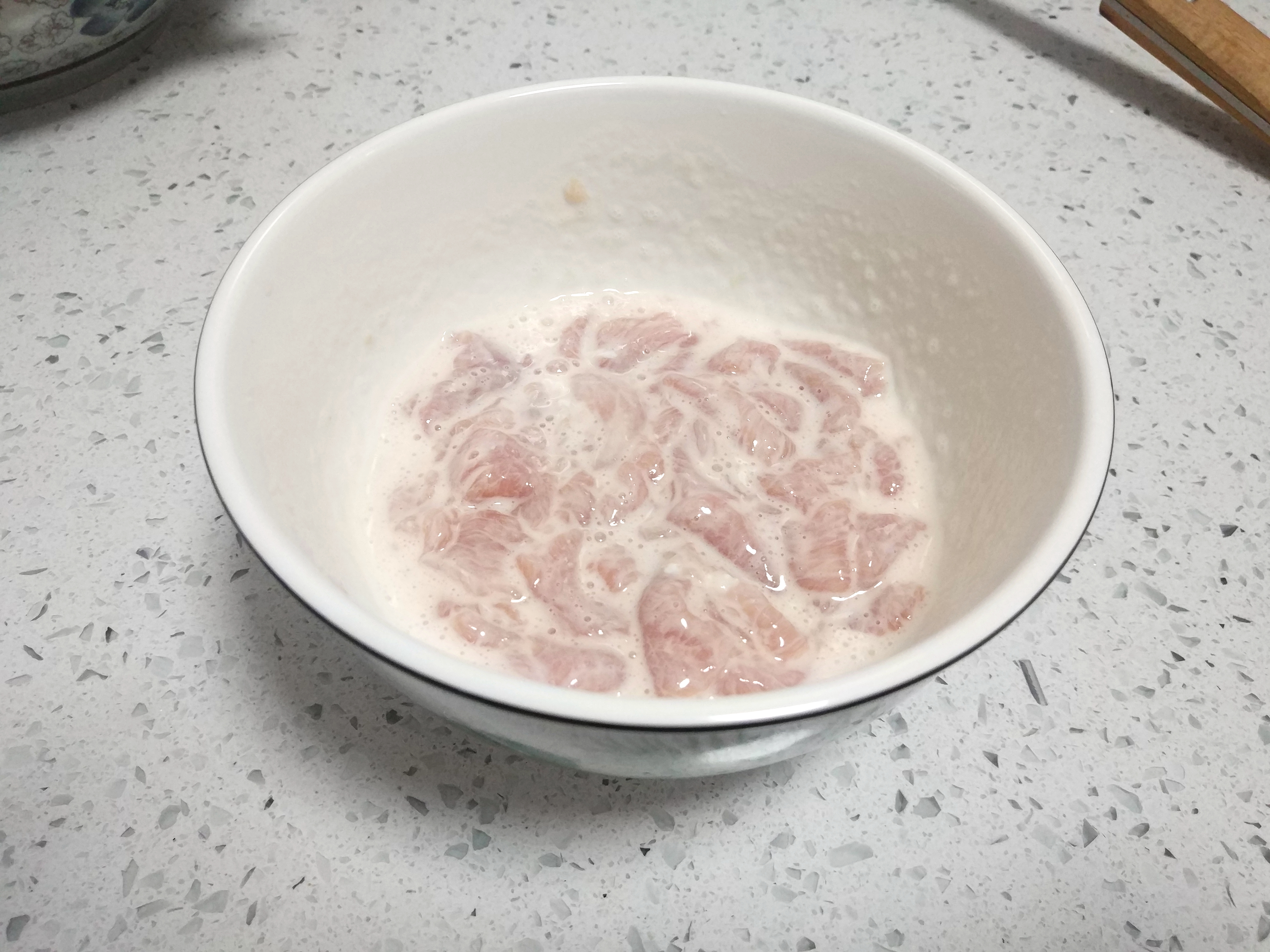 滑肉汤这样做，汤鲜味美，肉质Q弹爽滑不掉粉，老少皆宜非常好喝