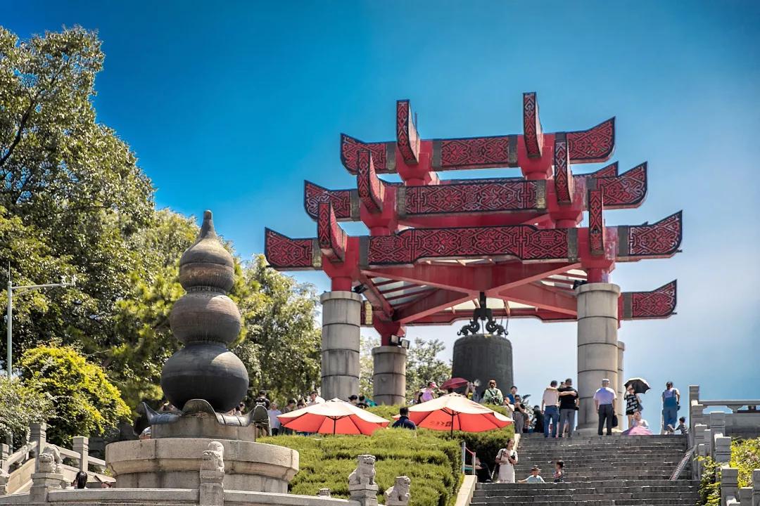 武汉人一般去不去黄鹤楼,武汉人为什么要去旅游呢