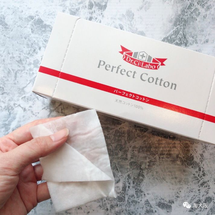 毛孔大爱出油还起皮怎么护肤,皮肤暗沉粗糙毛孔大修复对比