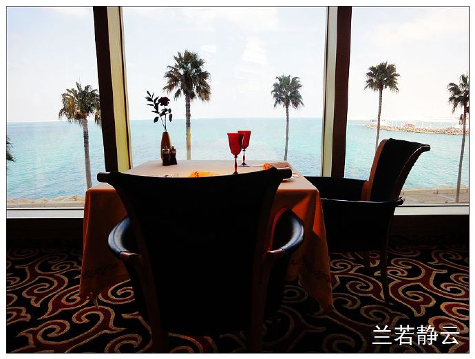 享受迪拜帆船酒店早餐,迪拜七星帆船酒店附近美食